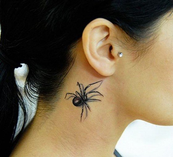 3d small spider on the neck