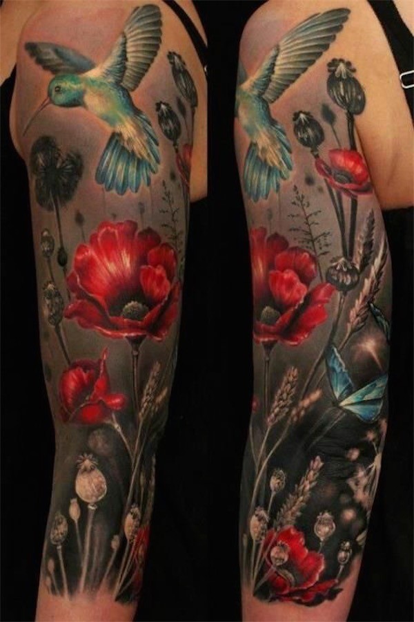 Full sleeve flowers and colibri