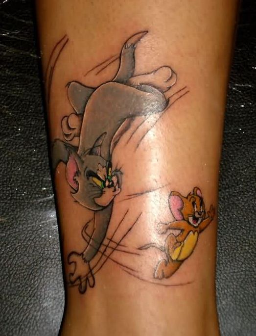 Tom chasing jerry colored cartoon