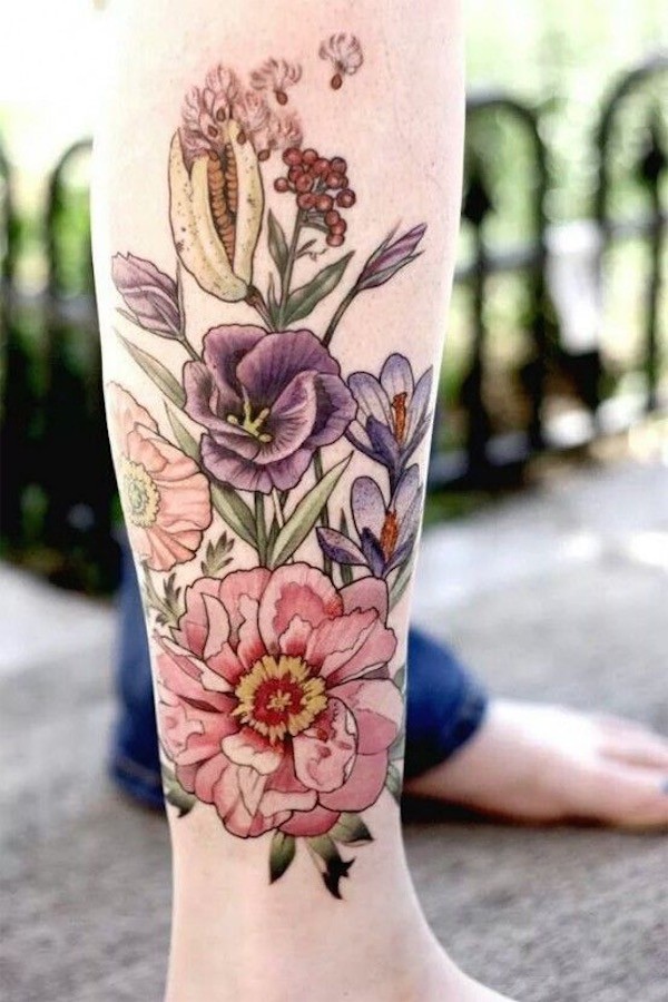 Water colour effect flowers on leg