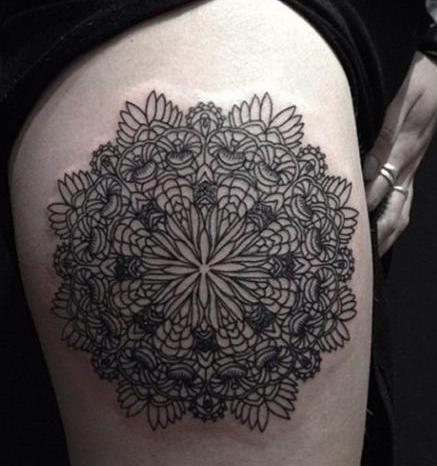 Big geometric flower in one color