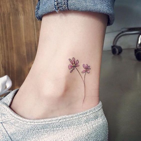Little flower on leg