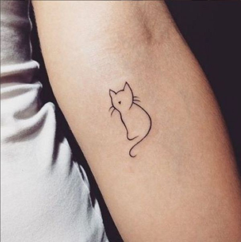 One line little cat (Tattoo Pictures)(Tattoo Pictures)