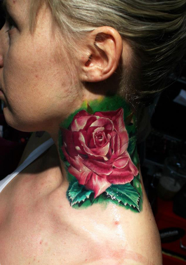 Peony in color on the neck