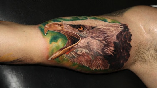 Reaistic eagle on arm in fool color