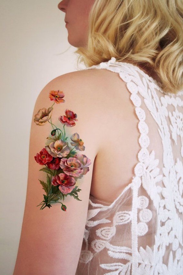 Realistic flowers on shoulder